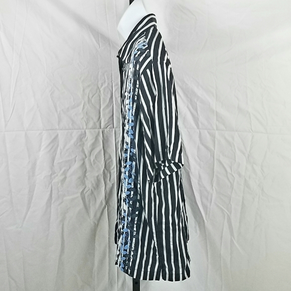 Perry Ellis Silk Striped Navy Button Down Shirt - Picture 4 of 7